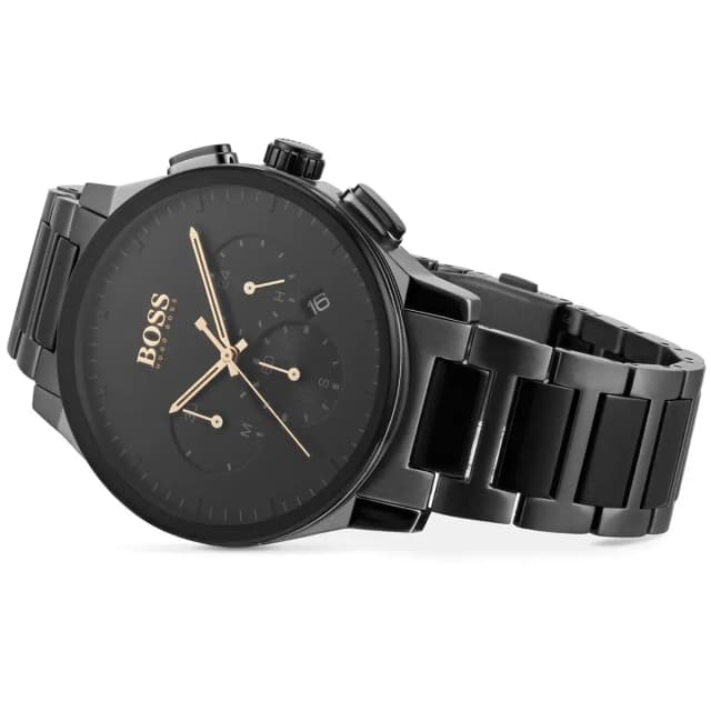 Black dial with BOSS branding and sharp markers