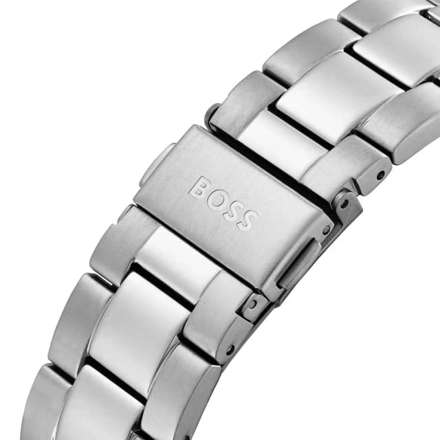 View of the clasp with BOSS branding.